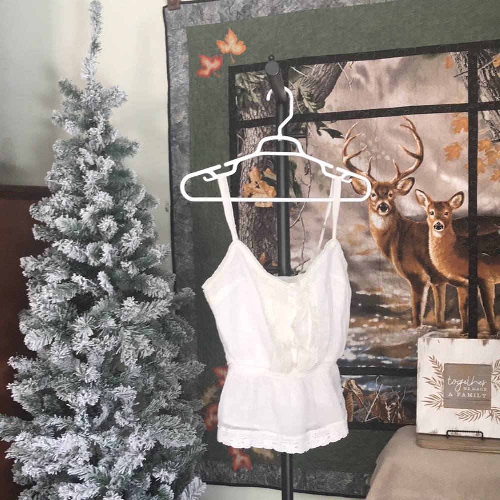 S Hollister off white gauzy tank